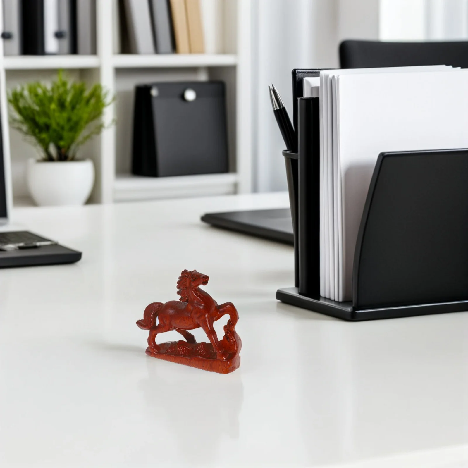 خشبية فنغ شوي تمثال حصان 8 سنتيمتر منحوتة يدويا خمر الحيوان النحت الصينية زودياك الشكل 2026 السنة الجديدة الديكور مكتب المنزل