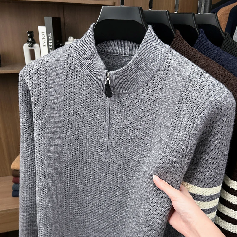 Hochwertiger Herrenpullover Herbst Winter Neuer Reißverschluss Stehkragen Modemarke Klassisches Streifenmuster Koreanischer Casual Jacquard Strickpullover – Detail 16