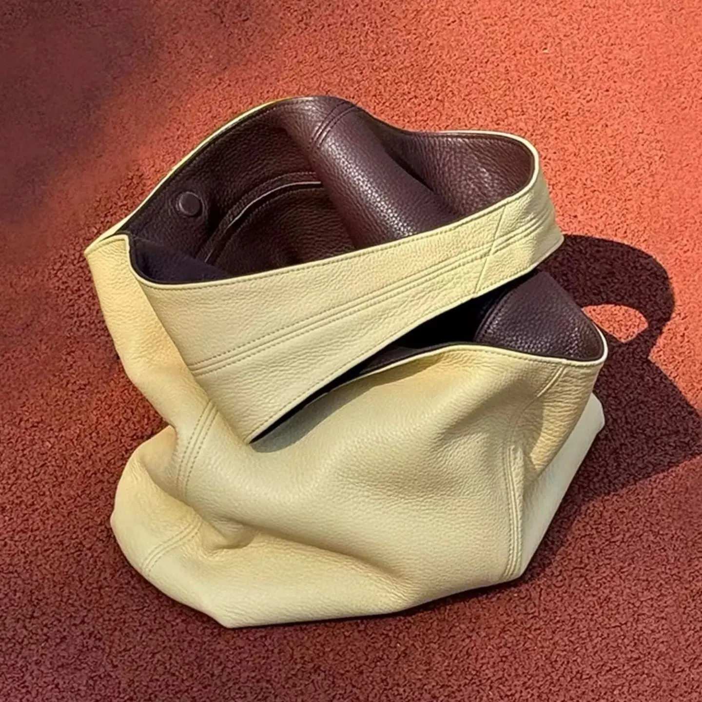 

Color Block PU Leather Korean Lazy Style Large Capacity Tote Bag Women's Vintage Versatile Commute Fashion Shoulder Bags