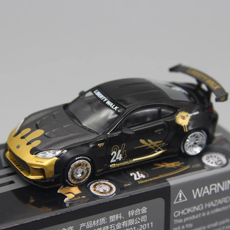 

MINIGT 1:64 Toyota GR86 LBNation Black / Gold MGT01149-CH Car Alloy Toys Motor Vehicle Diecast Metal Model