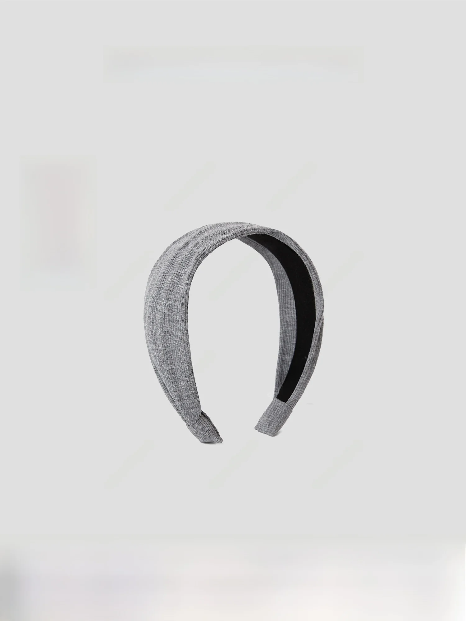 romstudio-bandeau-tricote-confortable-pour-la-maison-et-l'exterieur-design-a-larges-rayures-rwcrp34394-accessoire-a-la-mode