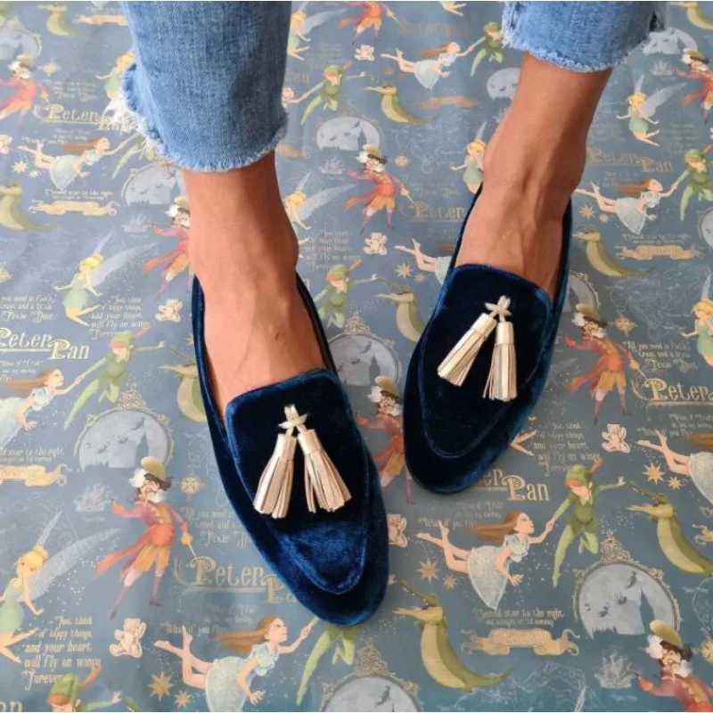 Spring Autumn New Loafers Shoes Women Shallow Mouth Tassel Large Size 34-43 Casual Flat  Shoes Women - view 2