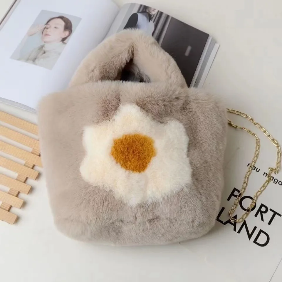 Women Plush Large-Capacity Handbag Korean Version Cute Bag Mini Tote With Chain Hand-Held Crossbody Bag 2024 New Year Gift