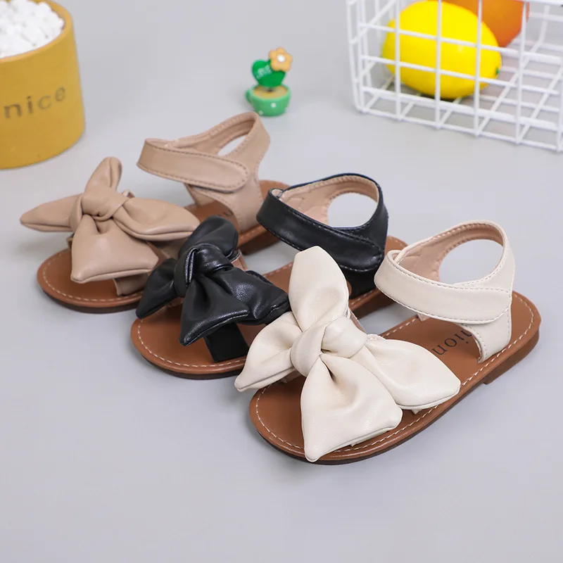 

Новинка лета 2023, детские сандалии, сандалии для девочек, обувь с мягкой подошвой и бантом для девочек, модные нескользящие сандалии принцессы на мягкой подошве для девочек