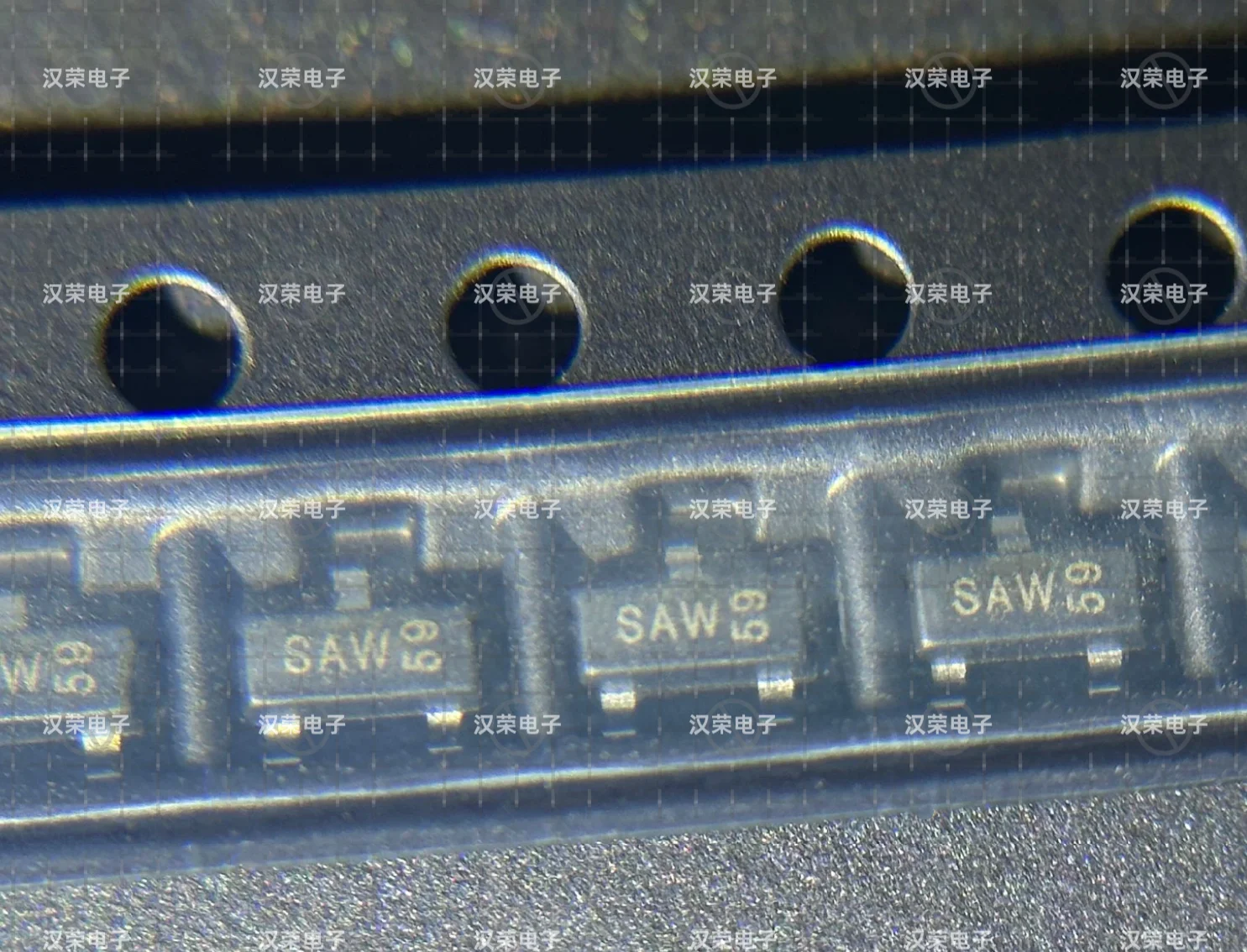 BSS123  BSS123, 215  SAW   SOT23-3     , N-channel 100V/150mA Chip MOS Field Effect Transistor