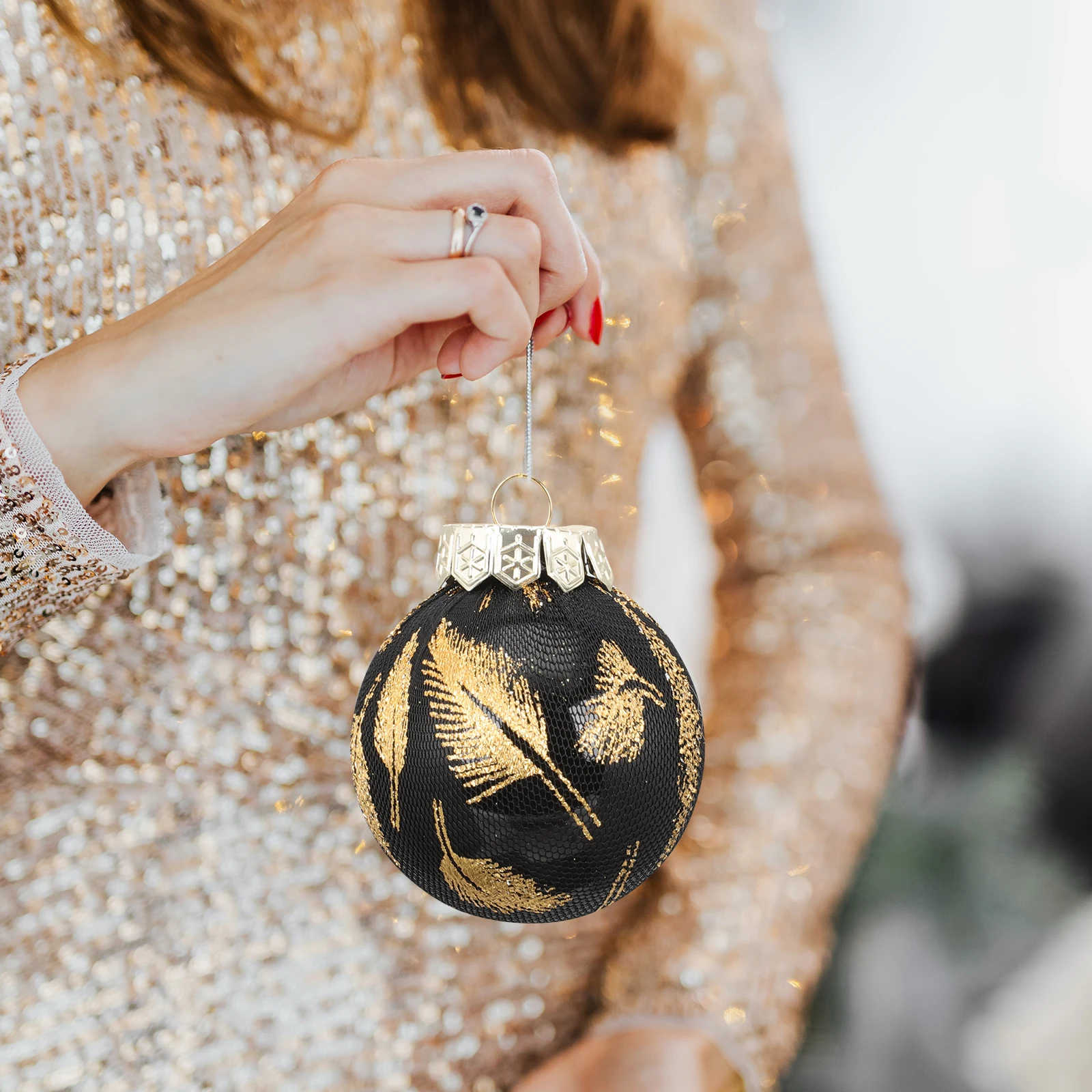 

25 Pcs Christmas Ball Set Hanging Ornaments Xmas Tree Decorations Box Balls for Plastic Shatterproof