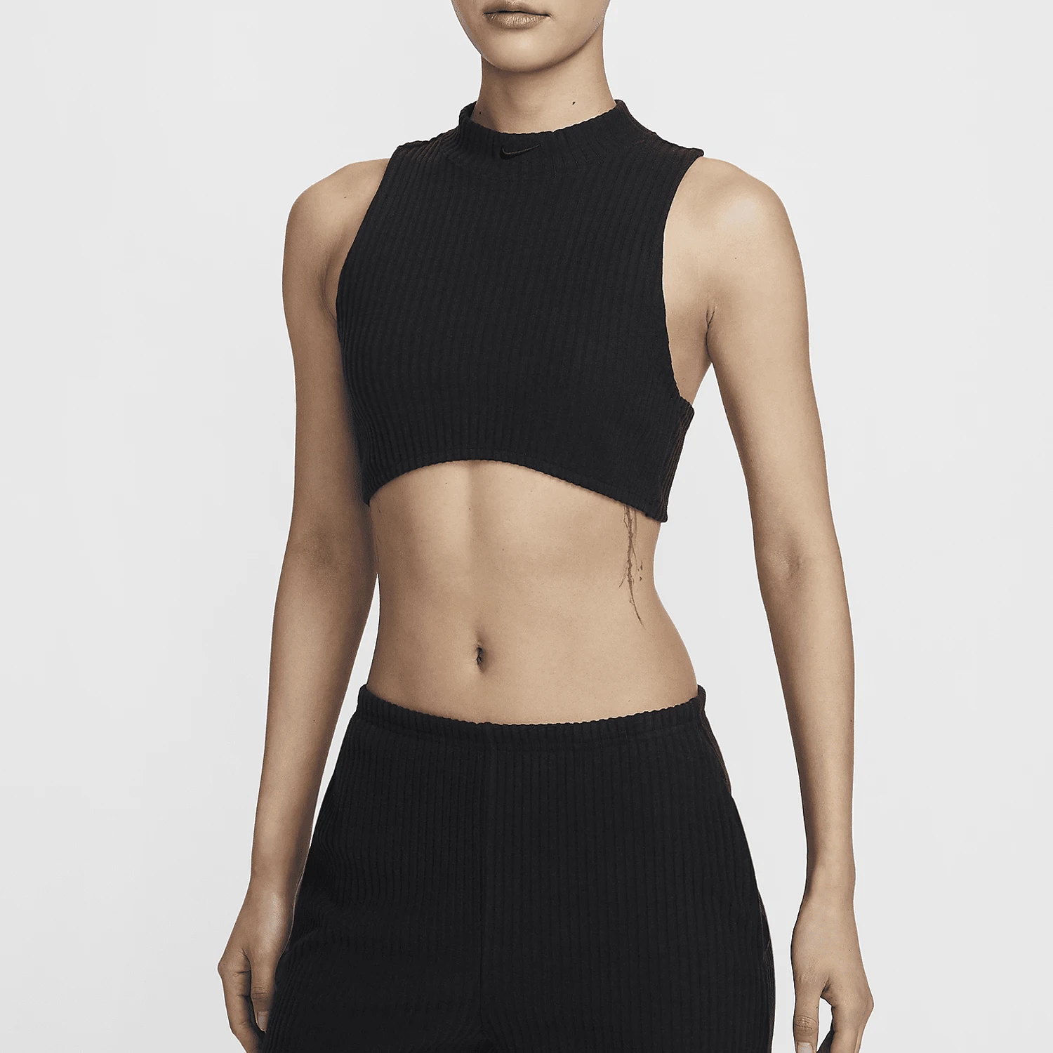 

Официальный оригинальный новый женский простой спортивный топ без рукавов Nike FN3678-010