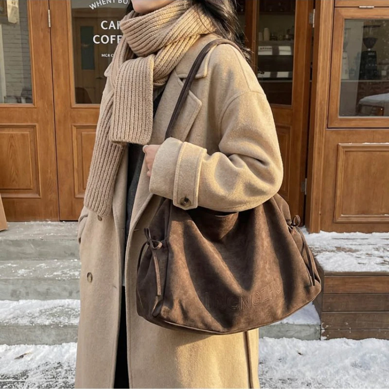 Bolso de Hombro Vintage Negro de Ante Sintético, Bolso Tote Minimalista con Detalle de Cordón, Ligero para Uso Diario Informal