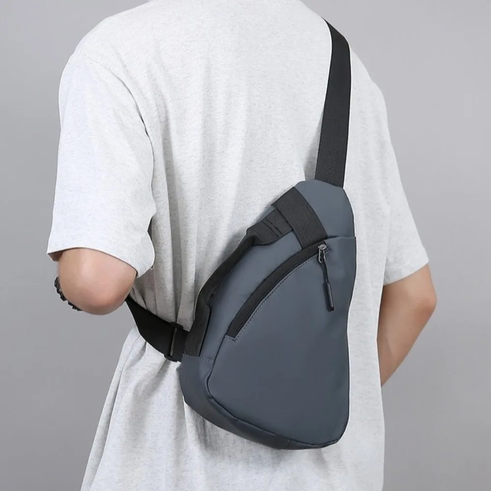 

Simple Droplet Shaped Men Chest Bag Zipper Korean Style Sports Shoulder Bag Large Capacity Solid color Crossbody Bag Outdoor