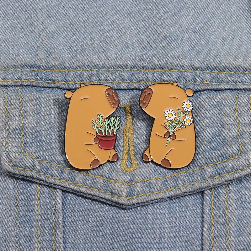 Cute Capybara Enamel Pins CustomAnimal Couple Dating Brooches Lapel Badges Cartoon Animal Jewelry Gift for Friends