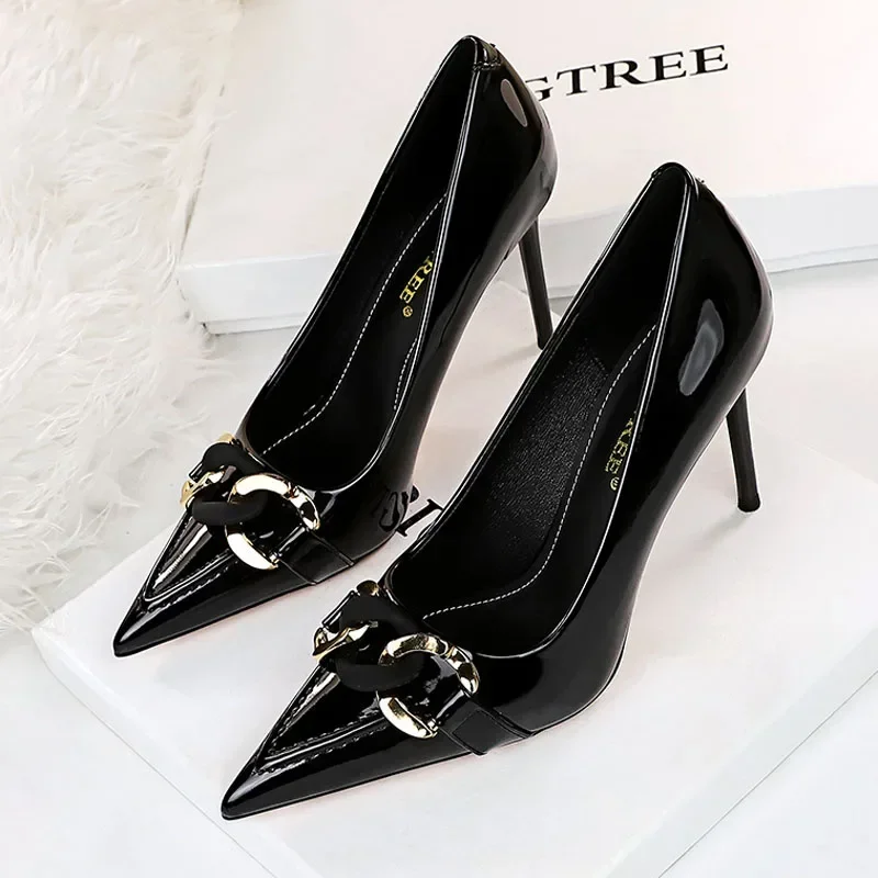 BIGTREE, zapatos de tacón alto de charol con botones de Metal para mujer, zapatos de fiesta sexys lujosos, Stiletto de Stripper, talla grande 43