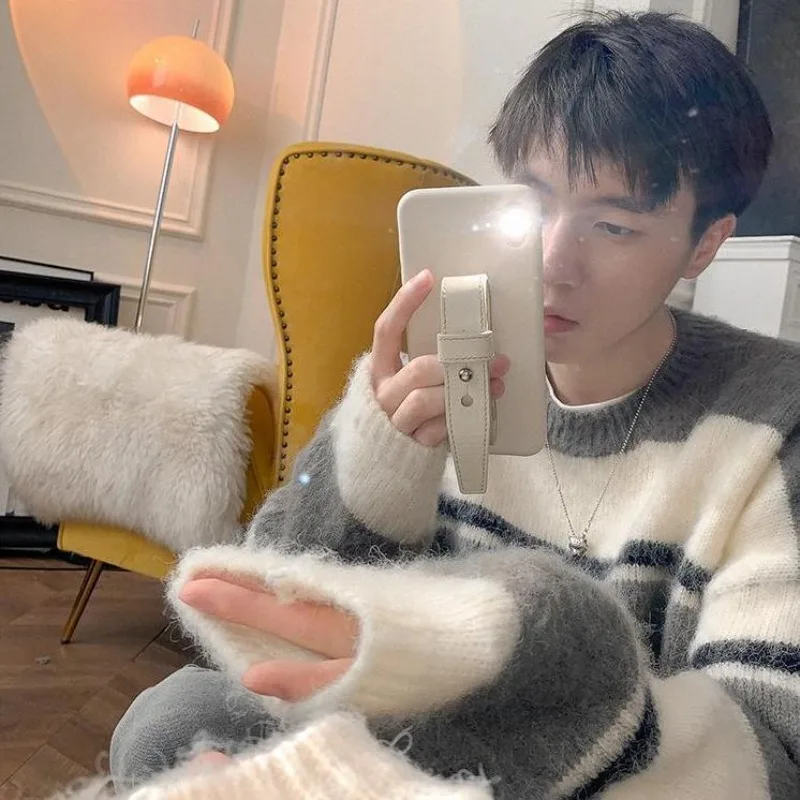 ربيع الخريف البلوز رجل سميكة الأزرق مخطط تريكو الكورية موضة ملابس طويلة الأكمام صفقات 2025 محبوك البلوزات للرجال