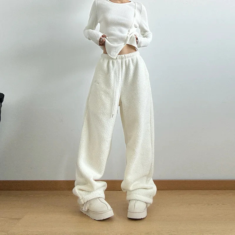 النساء القطبية الصوف السراويل 2025 الشتاء المرأة صوف مبطن بنطال ذو قصة أرجل واسعة الكاكي سميكة الدافئة فضفاض بناطيل كاجوال
