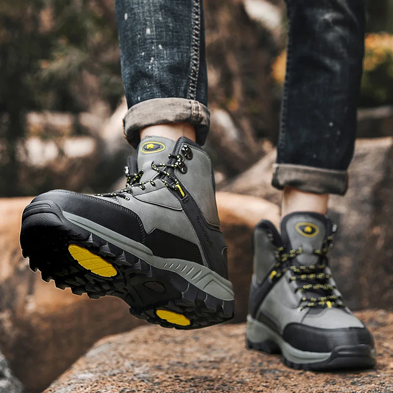 XIANGGUAN 2025 جديد حذاء للسير مسافات طويلة الرجال الرياضة التكتيكية أحذية الرجال مقاومة للاهتراء التخييم أحذية رياضية الرجال مقاوم للماء أحذية مشي الرجال