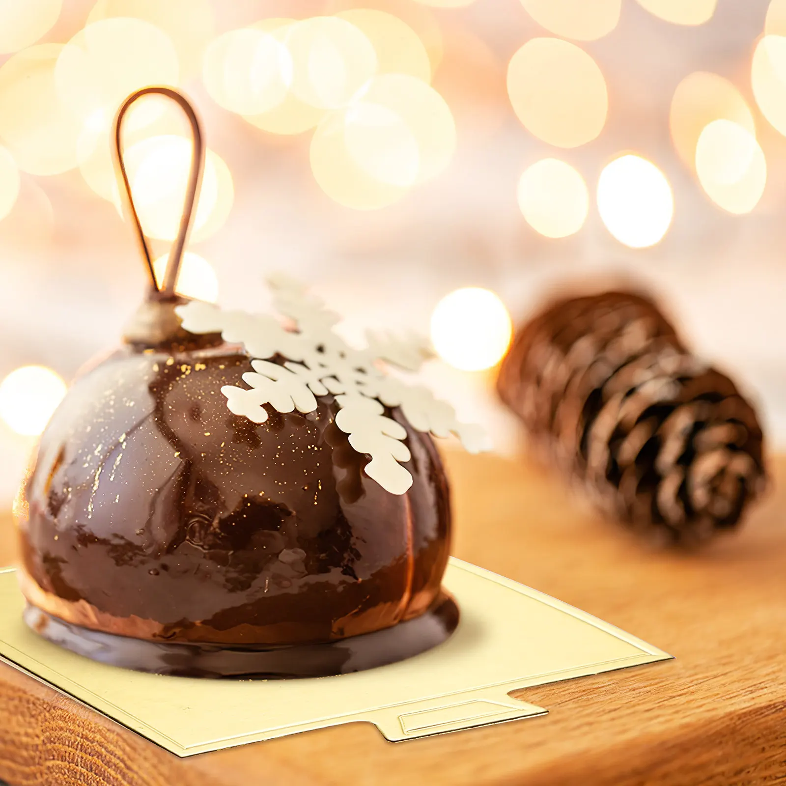 

200Pcs Thick Greaseproof Cake Boards Square Round Cake Base Board Dessert Display Tray Cupcake Platter Board Bakery