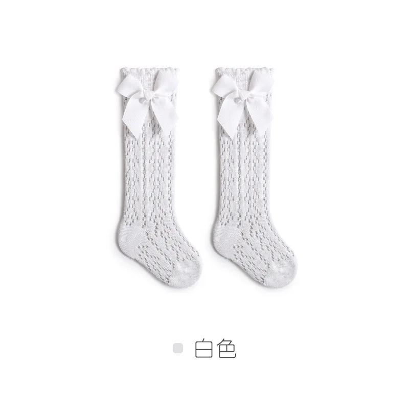 الصيف طفل الفتيات الجوارب طفل القوس جورب طويل الاطفال الركبة عالية لينة القطن شبكة تخزين النمط الإسباني الجوف خارج الدانتيل الجوارب 0-3Y