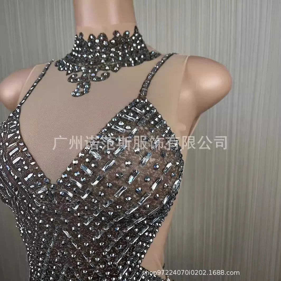 Herfst sprankelende strass mouwloze lange avondjurk elegante print en effen voor damesfeesten met kristallen verfraaide jurken