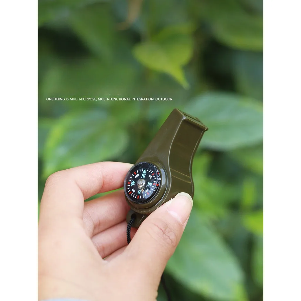 3 في 1 صافرة أمان للطوارئ بصوت عالٍ صفارة إنقاذ متعددة الوظائف مع بوصلة صغيرة للتنزه في الهواء الطلق والتخييم والقوارب