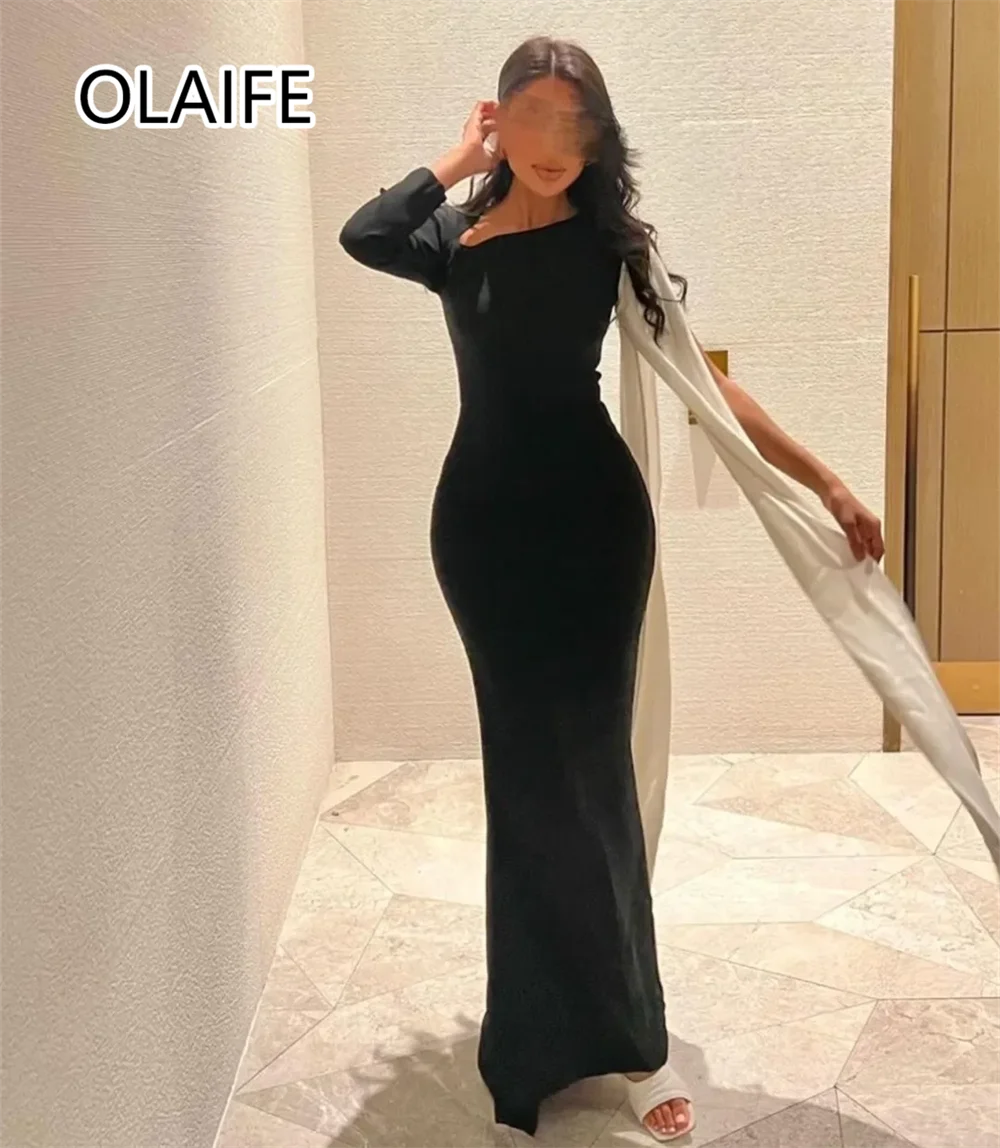 Saudi Arab One Shoulder Satin Formal Evening Bridesmaid Dress Sheath Mermaid Floor-Length Prom Evening Gown with Long Sleeve