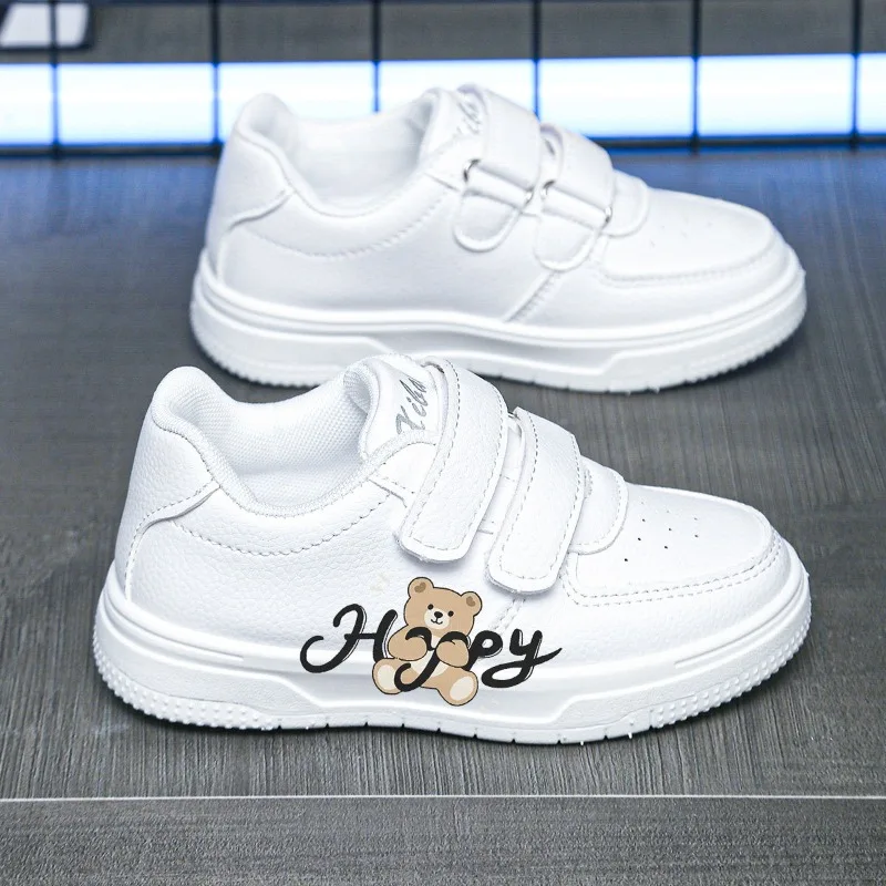 2026 Autumn New Boys Girls White Shoes with Cartoon Bear Printed Classic Fashion Autumn Kids School Casual Running Sports Shoes