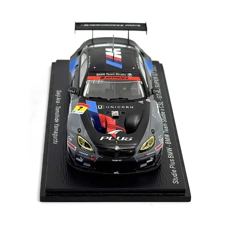 Spark-modelo de simulación de resina 1/43 BMW GT300 SUPER 2021, colección de juguetes decorativos para niños, regalos de vacaciones para niños