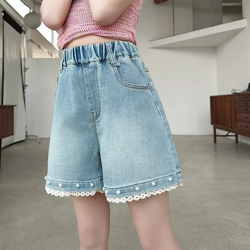 

Girls' Summer 2025 Denim Short Pants Big Children's Fashion Korean Style Pearl Lace Trimmed Shorts Kids Outerwear For 3-12 Years