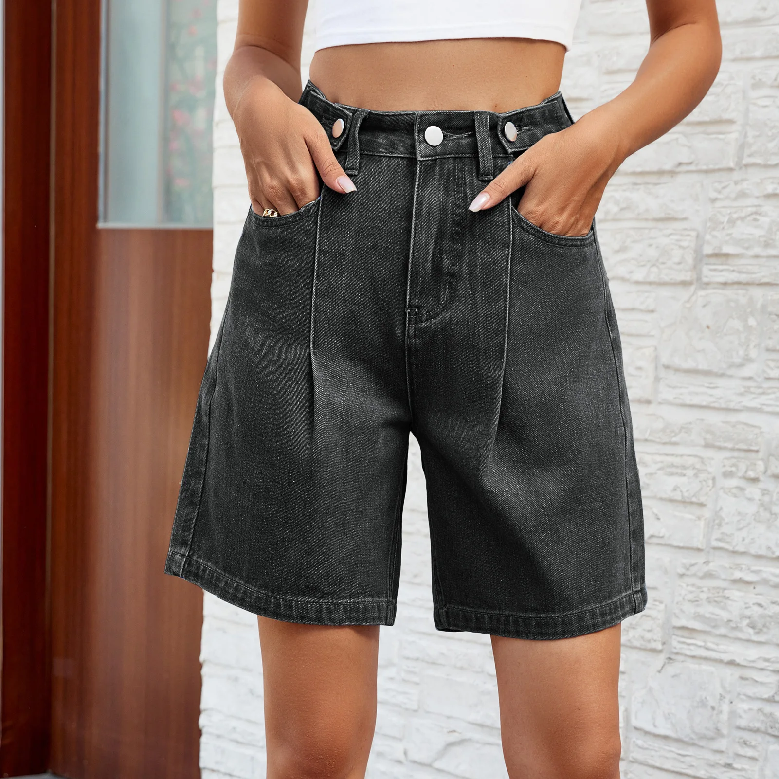 2026 Spring Summer New Women's Denim Capri Pants Adjustable Waist Washed Jeans Trendy Streetwear Casual Pants for Women view 4