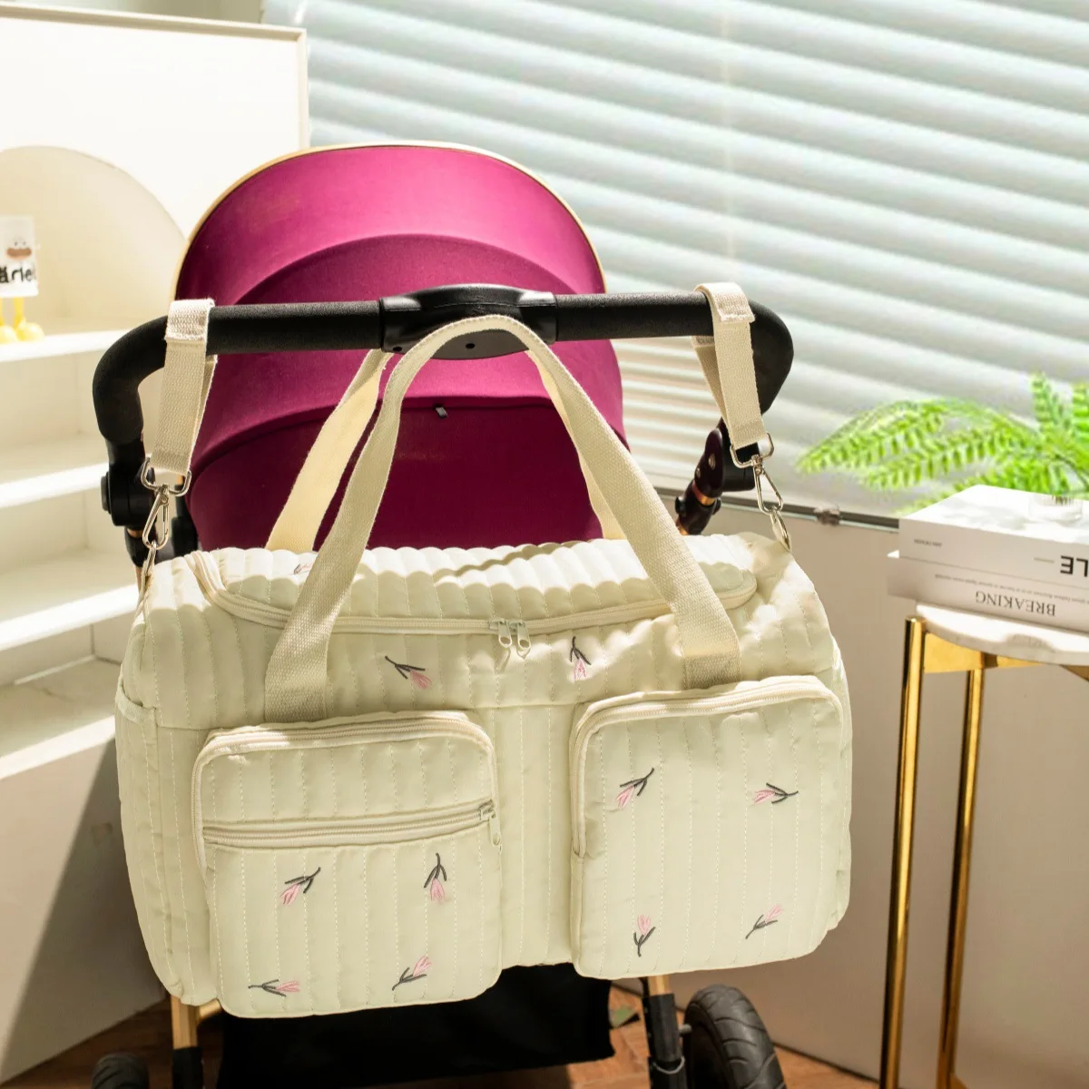 حقيبة حفاضات الطفل لطيف الدب زهرة التطريز نمط الأم حقيبة الطفل البيج نسيج القطن سستة حقيبة يد حقيبة الأمتعة الجديدة #5