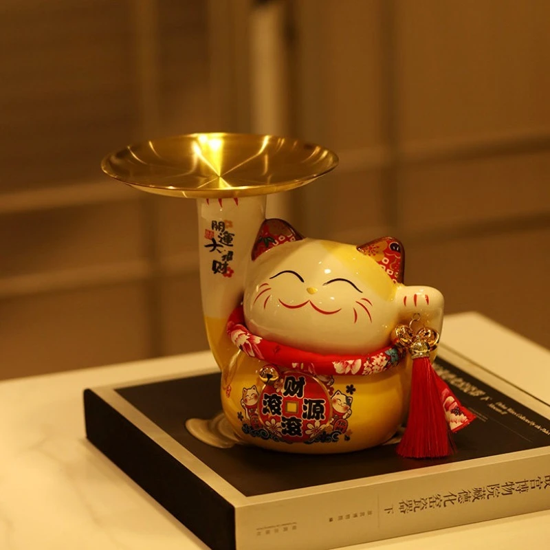 Nordic Ceramic Lucky Cat Storage Ornaments Living Room Bedroom Entrance Piggy Bank Jewelry Key Storage Opening Housewarming Gift