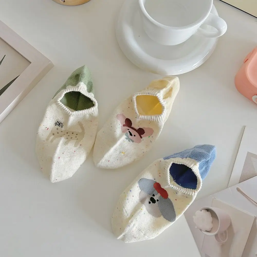 8Pairs لينة القلب الكرتون الكاحل الجوارب النقاط غير مرئية الحب قصيرة جوارب أنبوبية الجوارب النسائية الدب الكلب المرأة قارب الجوارب الرياضية #4