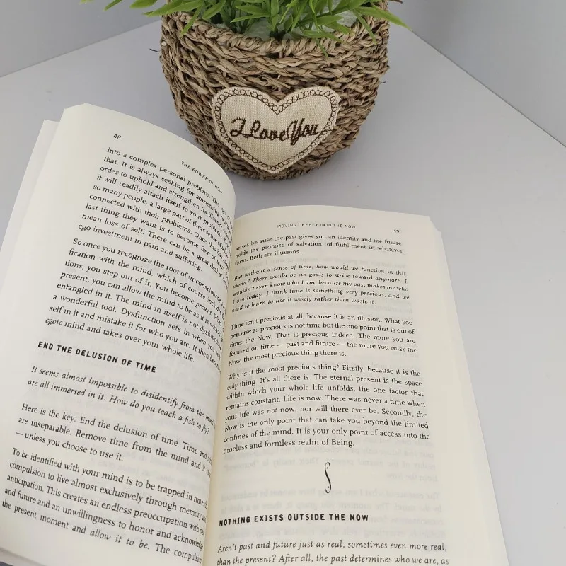 Kekuatan Saat Ini oleh Eckhart Tolle