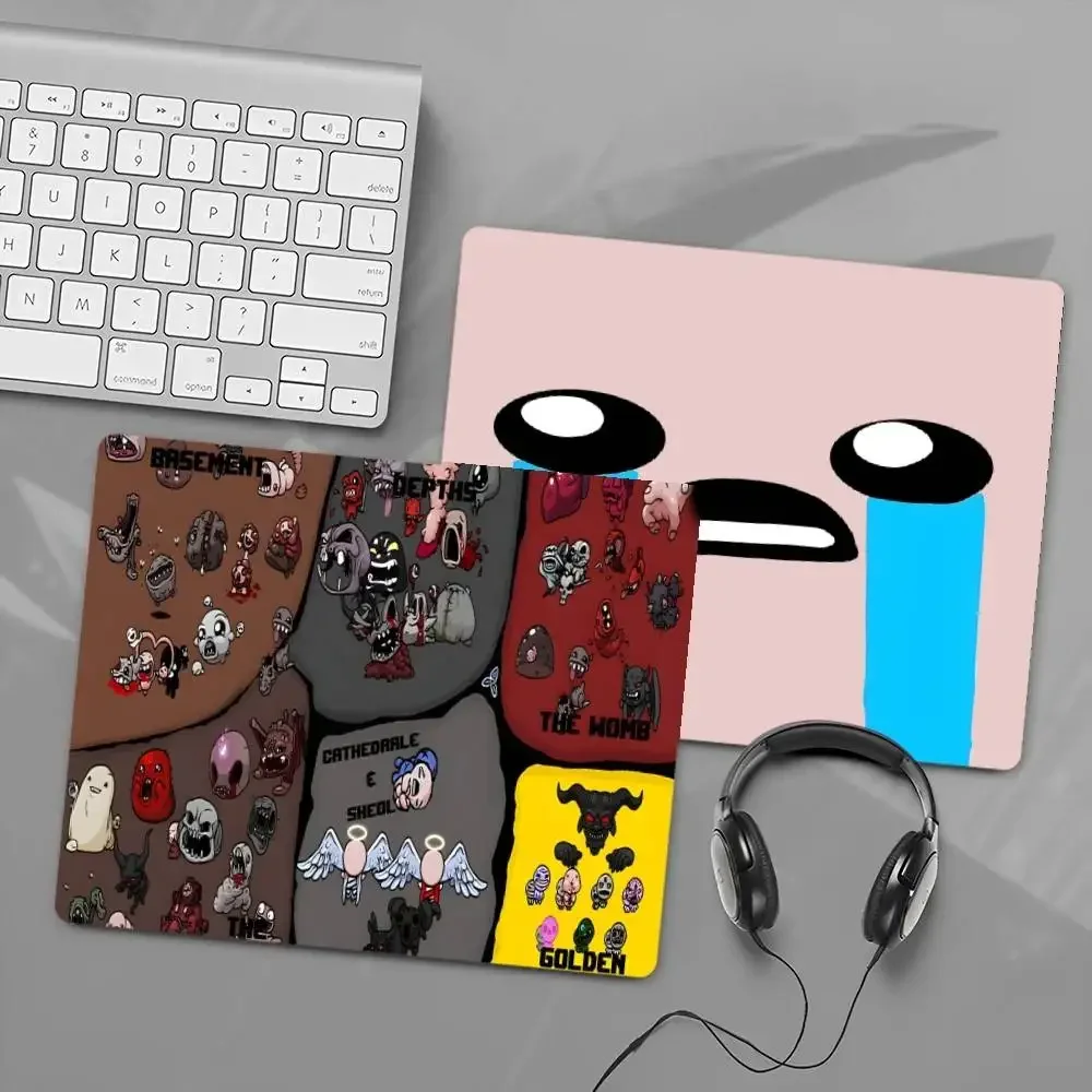 لعبة B-Binding Of Isaac المطاط الصغيرة سطح المكتب حصيرة مكتبية Kawaii الألعاب اكسسوارات الطلاب لوحة الكتابة لسجاد ماوس الكمبيوتر