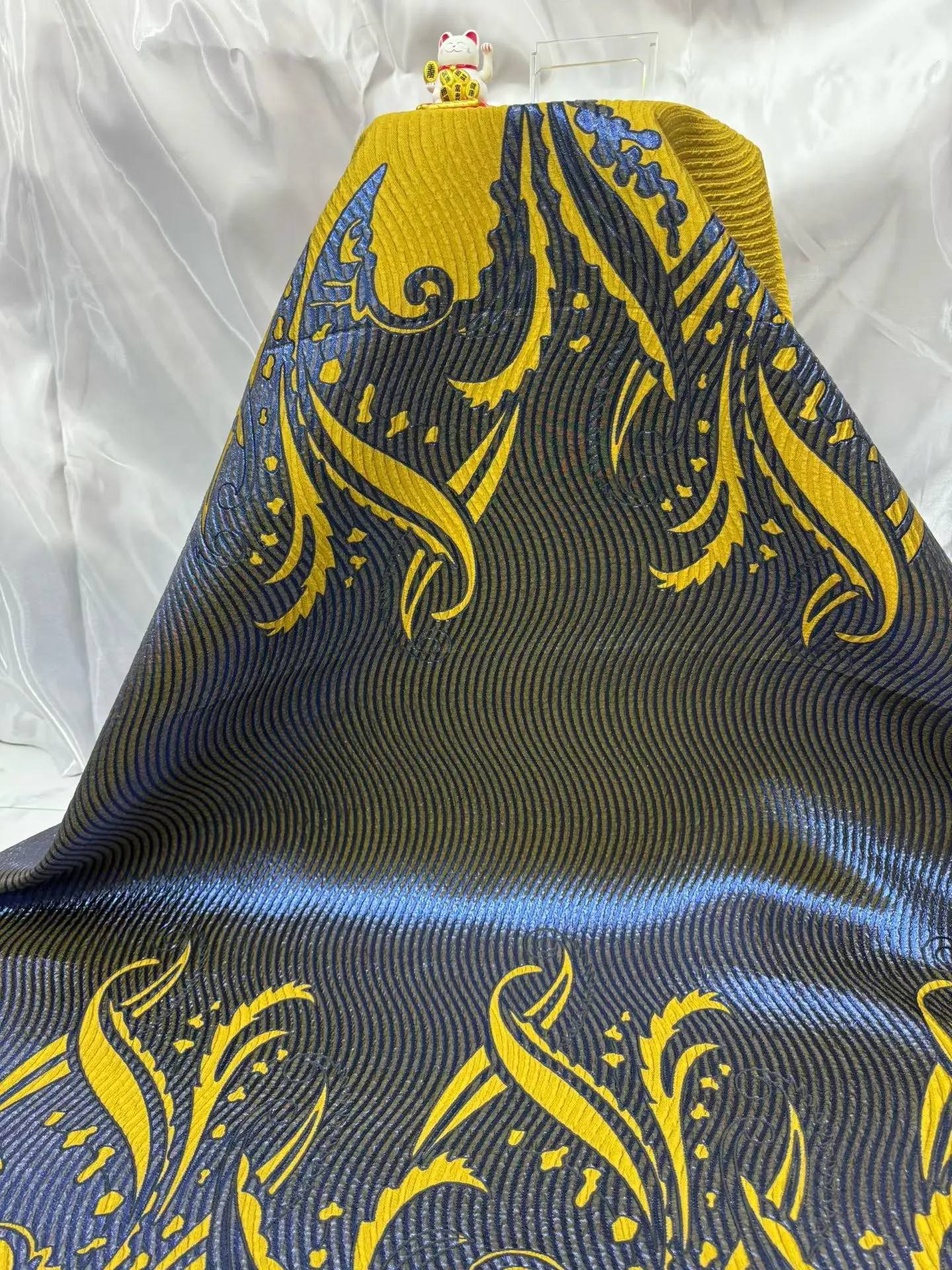 

Lace Fabric High Quality 2026 African Jacquard Brocade Damask Fabric Luxury Sewing Fabrics Nigerian For Women Party Dress 5 M7-1