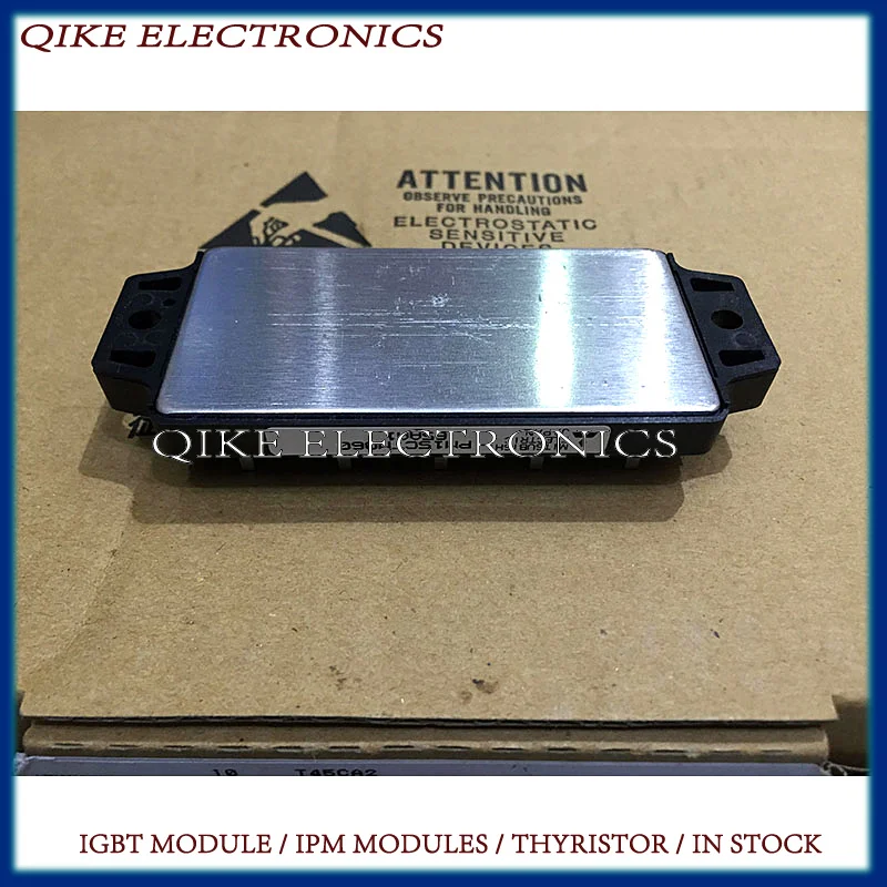PM15CEE060 PM20CEE060 PM15CTM060 PM20CTM060 PM15CEE060-5 PM20CEE060-5 وحدة IGBT جديدة ومبتكرة في المخزون