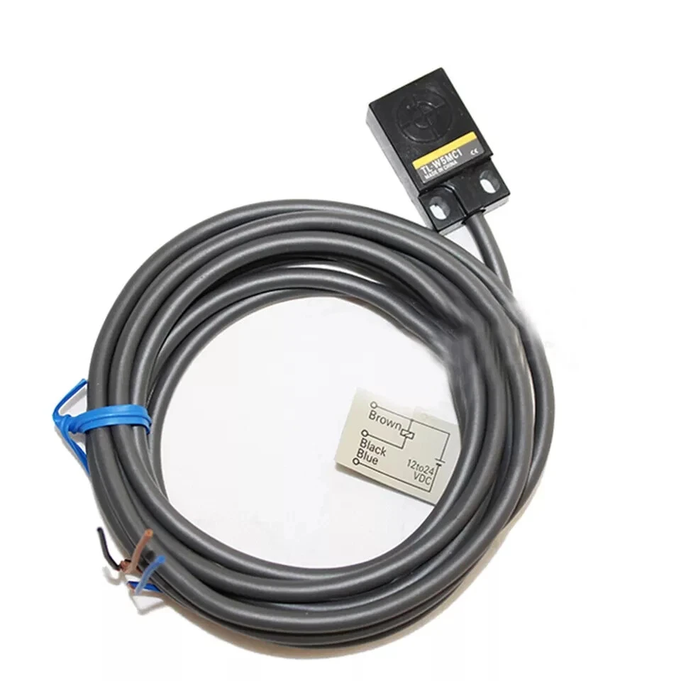 

New TL-W5MC1 For Omron TL-W5MC1 Inductive Proximity Sensor