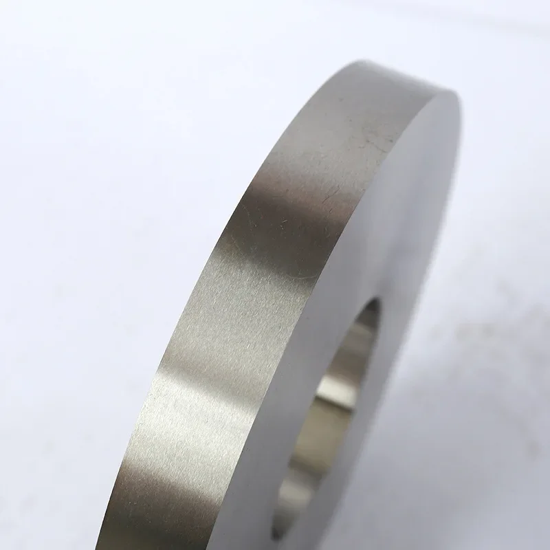 Longitudinal scissors Alloy disc slitting machine Roller shearing machine Round knife, alloy longitudinal scissors