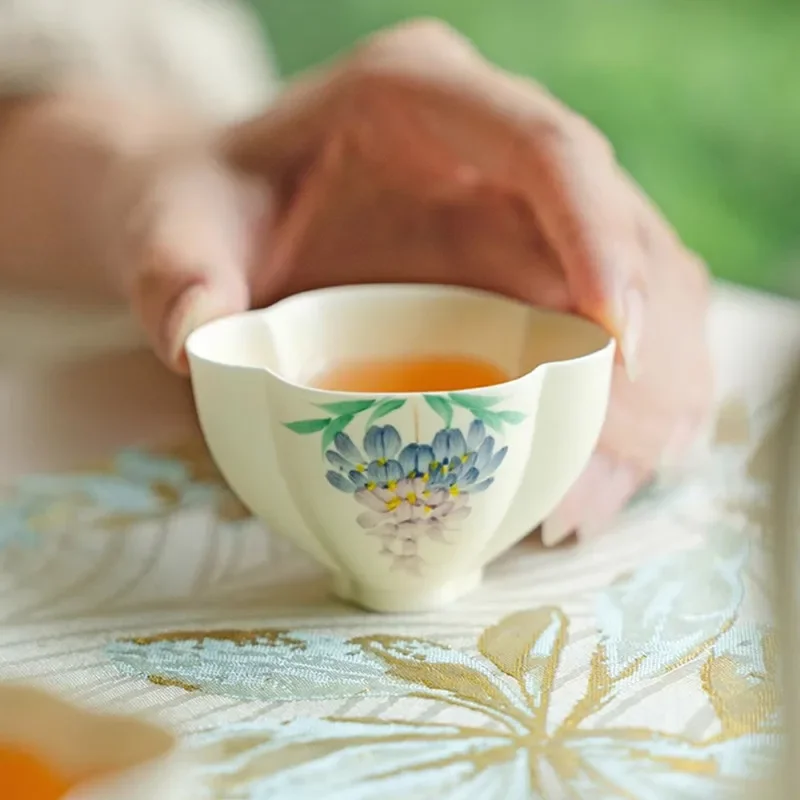 2 Pcs Chinese Handmade Flowers Tea Cup Creative Ceramic Teacup Travel Personal Tea Bowl Beauty Meditation Cup Household Tea Set