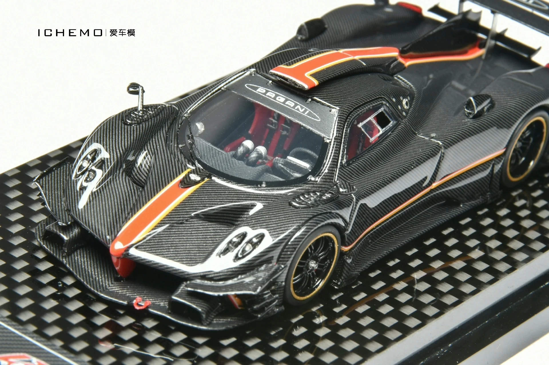 DMH 1:64 Pagani Zonda R Series Bright Black Carbon exclusive custom limited edition resin model children's toy gift