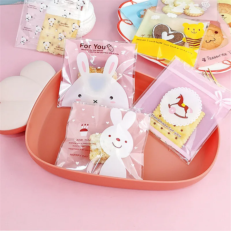 

100Pcs 10x10cm Cute Cartoon Animal Printed Plastic Self-adhesive Bags Cookie Biscuits Snack Party Gift Package