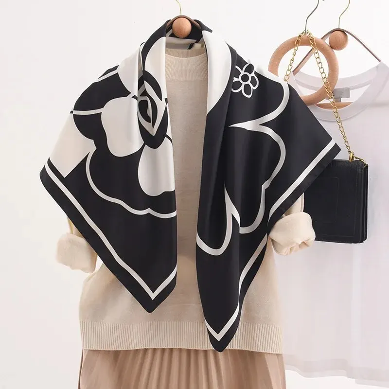 Big Camellia Print Shawl Elegant Color Block Large Square Scarf Silk Feeling Twill Scarf for Women Casual Bandana