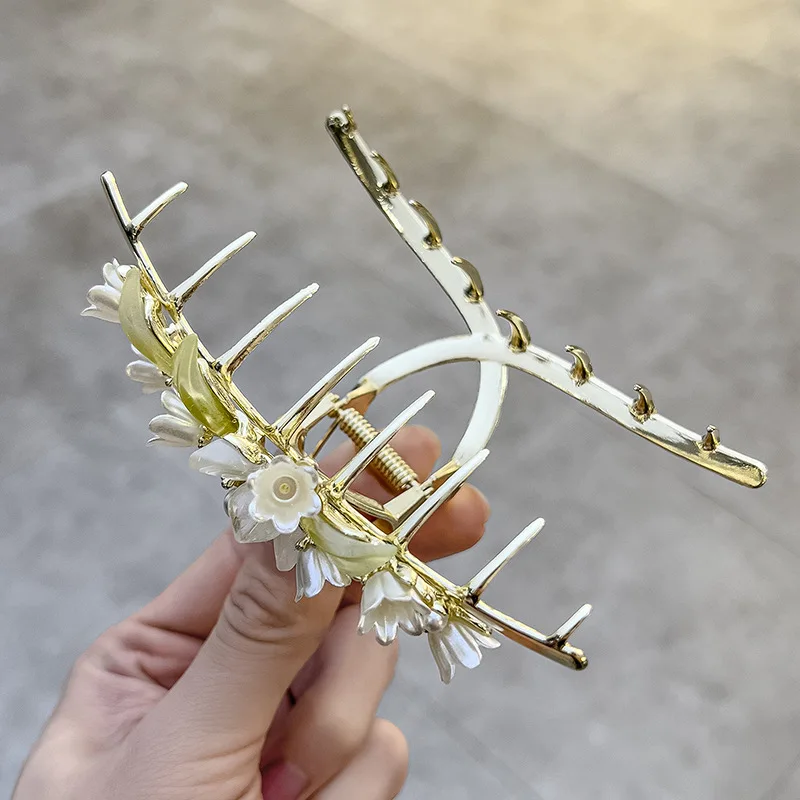 2022The New refined super fairy Lily of the Valley  Shark Clip Hair Claw Clips For Women Headwear Hairpins Claw Clip Shark Clip