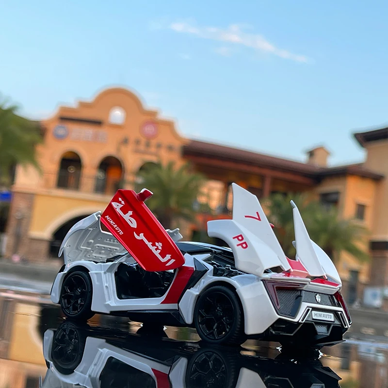 1:32 Lykan Hypersport Alloy Sports Car Model Diecast Metal Police Toy Car Model High Simulation Sound Light Collection Gift