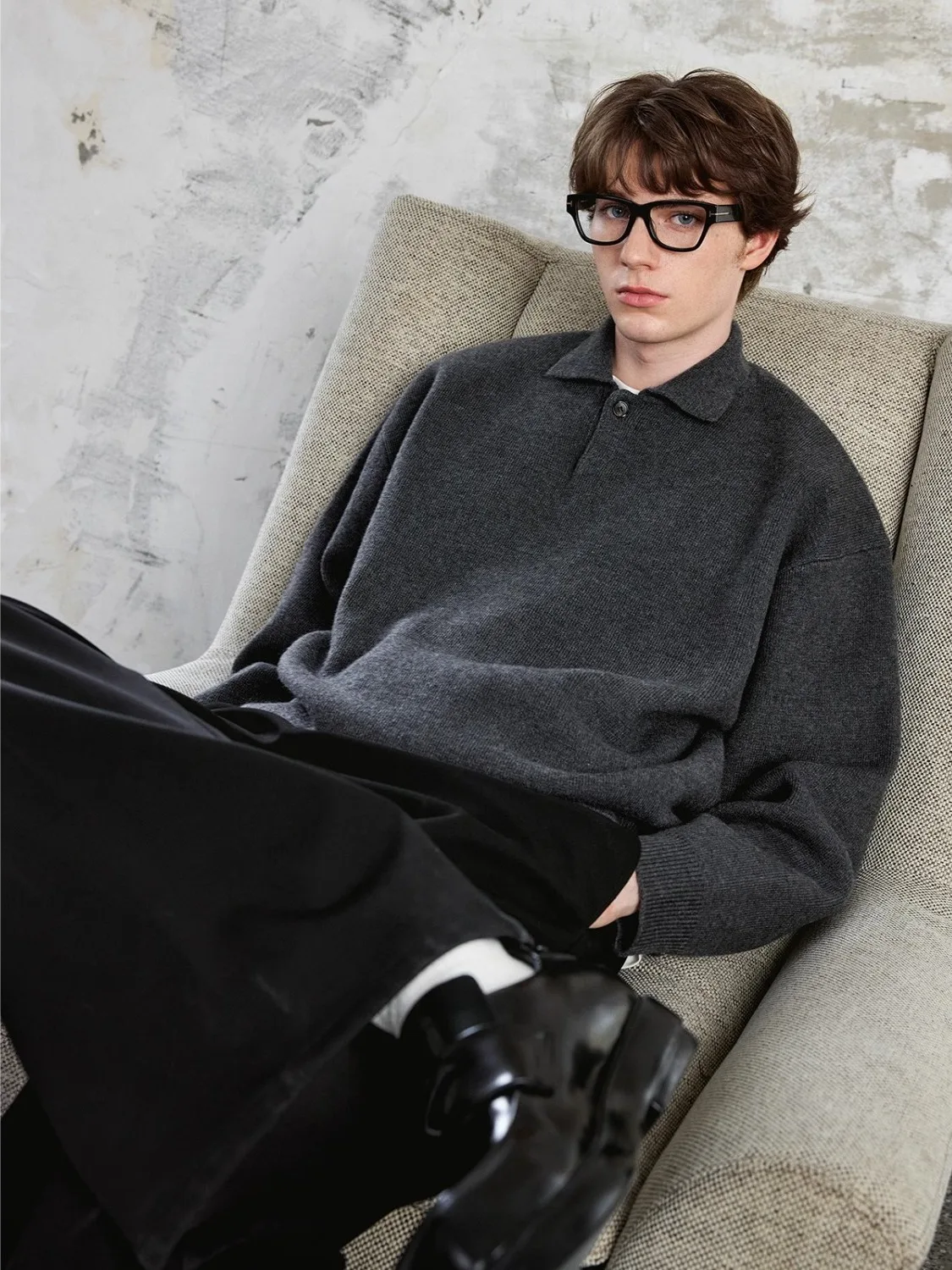 

Свободный мужской вязаный свитер, большой размер 300, корейский повседневный свитер с лацканами, зимний теплый мягкий тканевый топ M