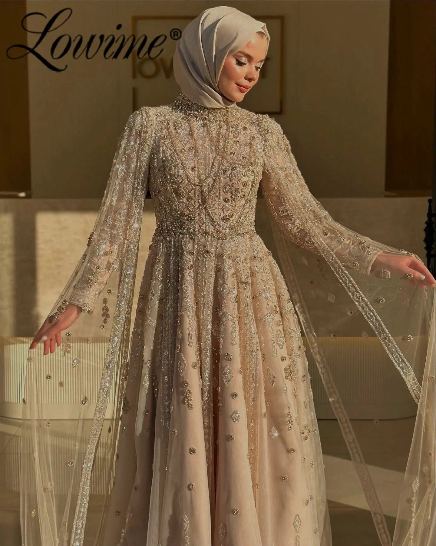 فساتين سهرة بأكمام كيب إسلامية في الشرق الأوسط مخصصة في دبي العربية مطرز فساتين حفلات رسمية أنيقة لحفلات الزفاف