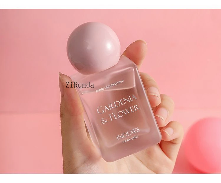 عطر نسائي طازج وخفيف ومتين