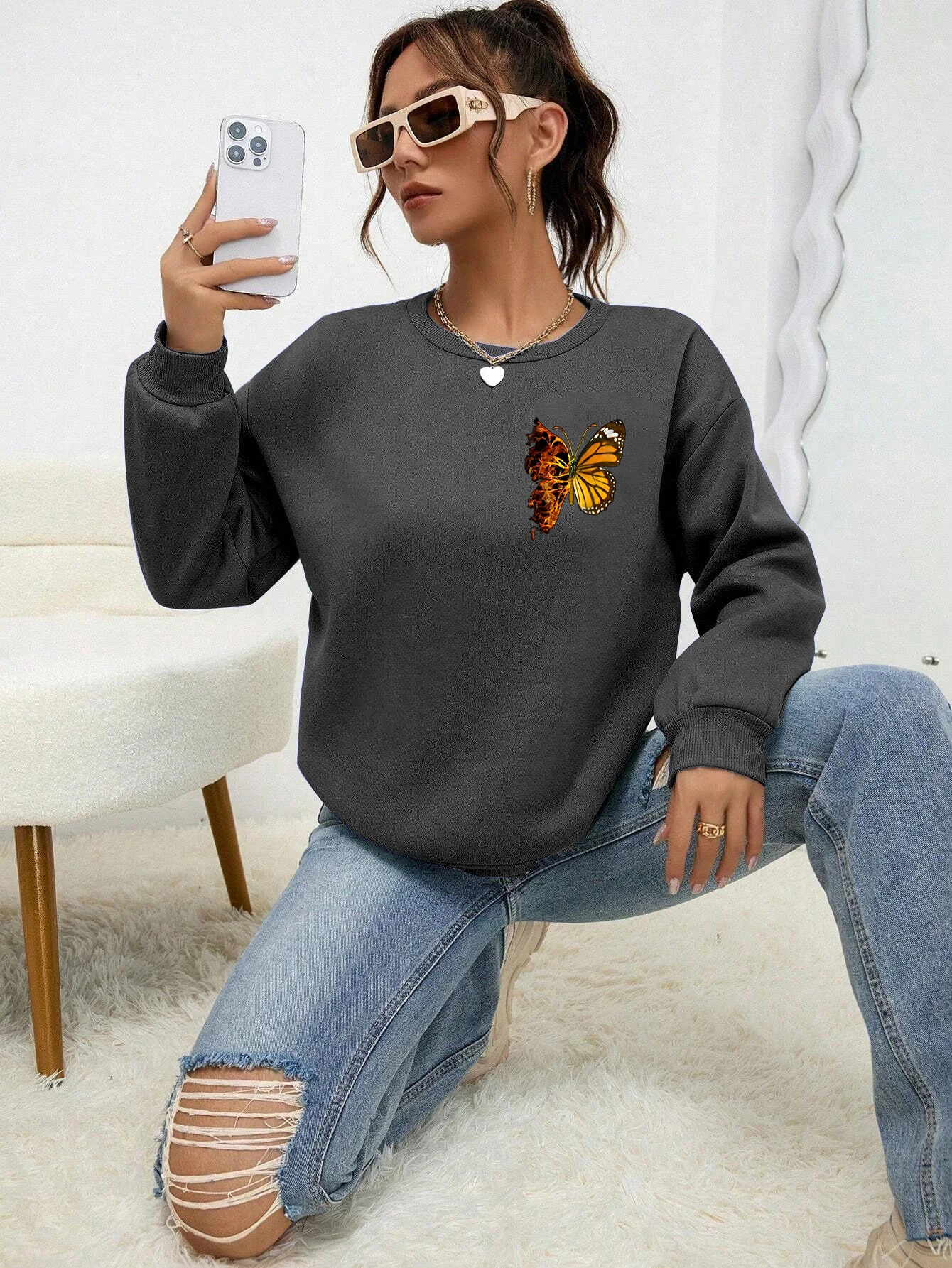 Withered Leaf Butterfly Printing Tops Woman Warm Fleece Sweatshirt Casual S-Xxl Tracksuit Autumn Fashion Versatile Clothes New