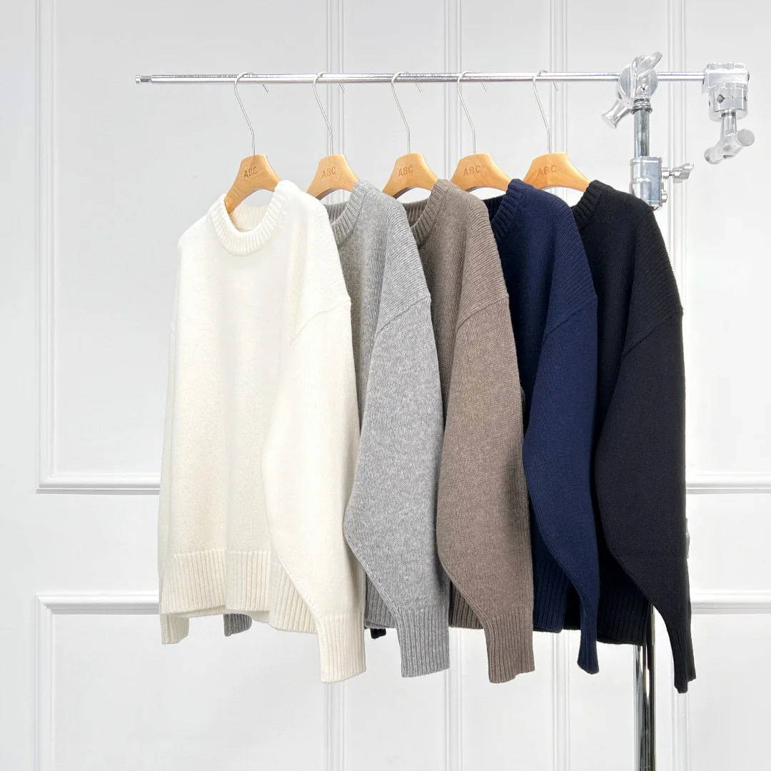 Simple Long Sleeve Classic Wool Cashmere Crew Neck Sweater for Women