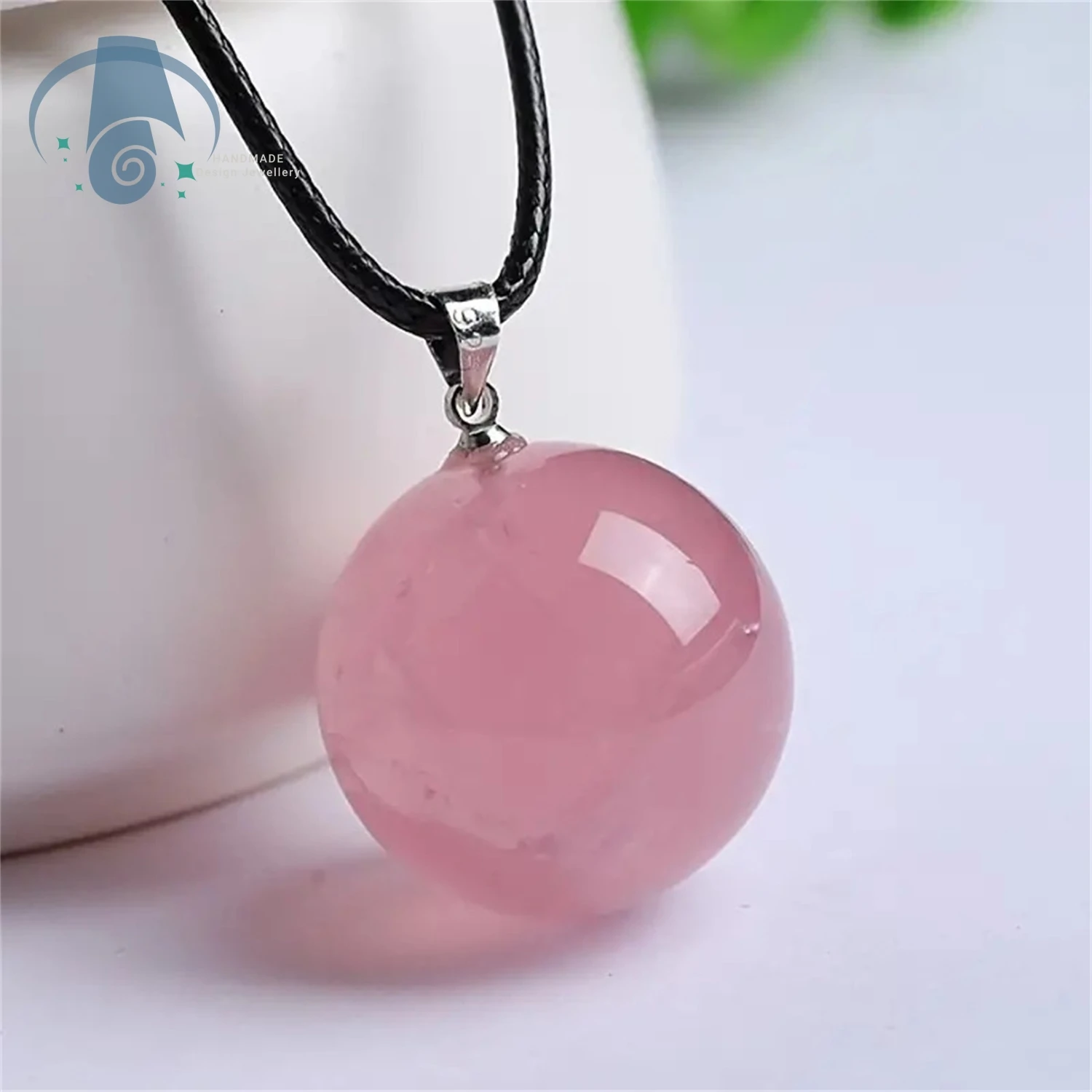 

Natural Pink Crystal Quartz Ball Pendant Choker Necklace For Women Healing Stone Energy Jewelry Gift Sparkling Rose Quartz Women