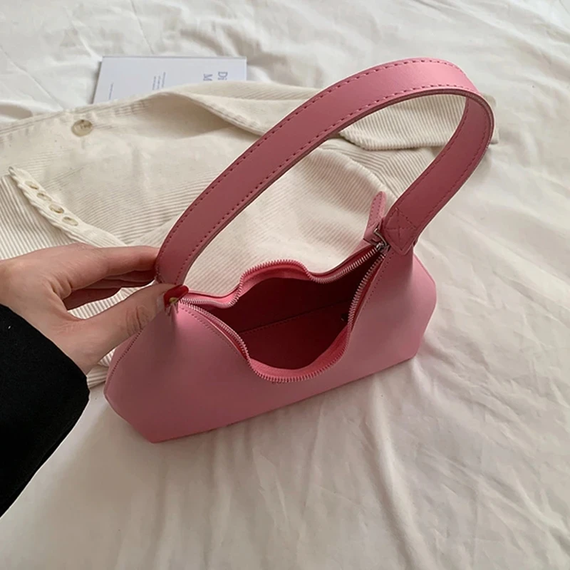 Advanced Women\'s Underarm Shoulder Bag 2024 New Ladies bag Small And Fresh Versatile Zipper Crescent Handbag