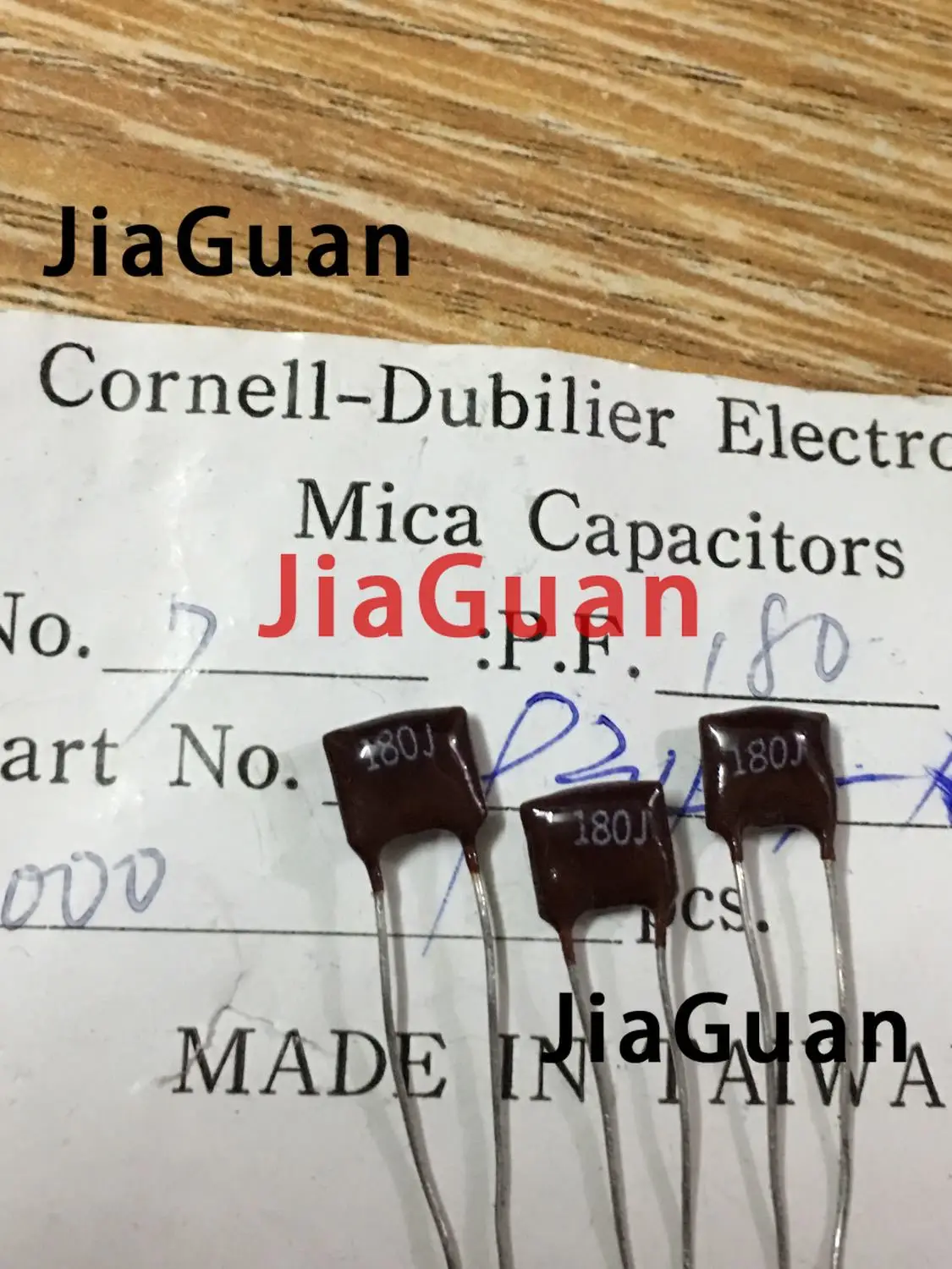 

20PCS CDM Silver Mica 500V180PF 5% mica capacitor 500V 180P 180pF/500V 181 p3.5mm